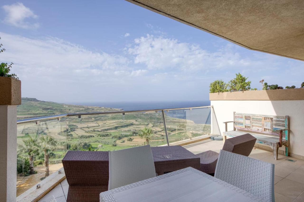 Apartment With Pool-Hosted By Sweetstay Zebbug  외부 사진