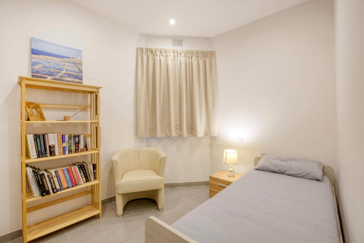 Apartment With Pool-Hosted By Sweetstay Zebbug  외부 사진